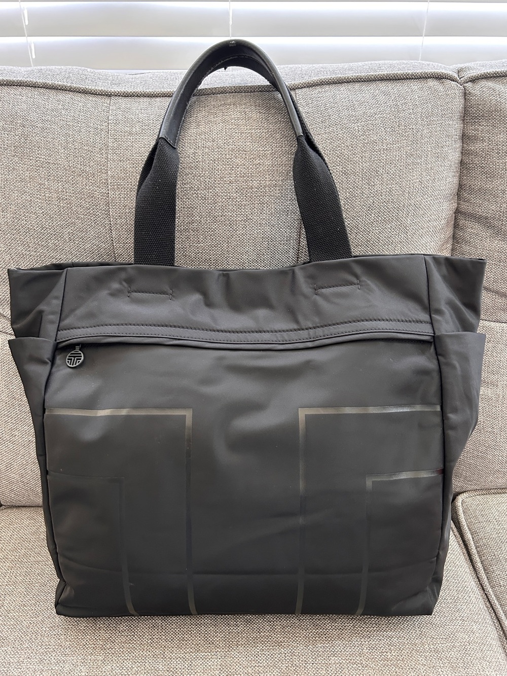 Tory Sport Black Nylon Graphic T Large Gym Travel Tote Bag